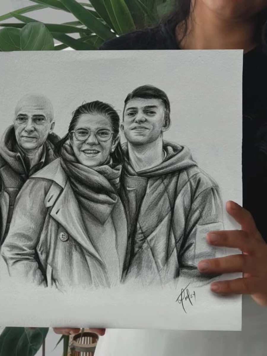 Dibujo a lapicero de familia