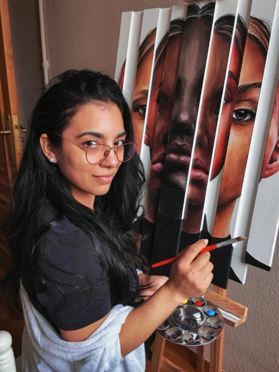 Irene Diaz diabujando